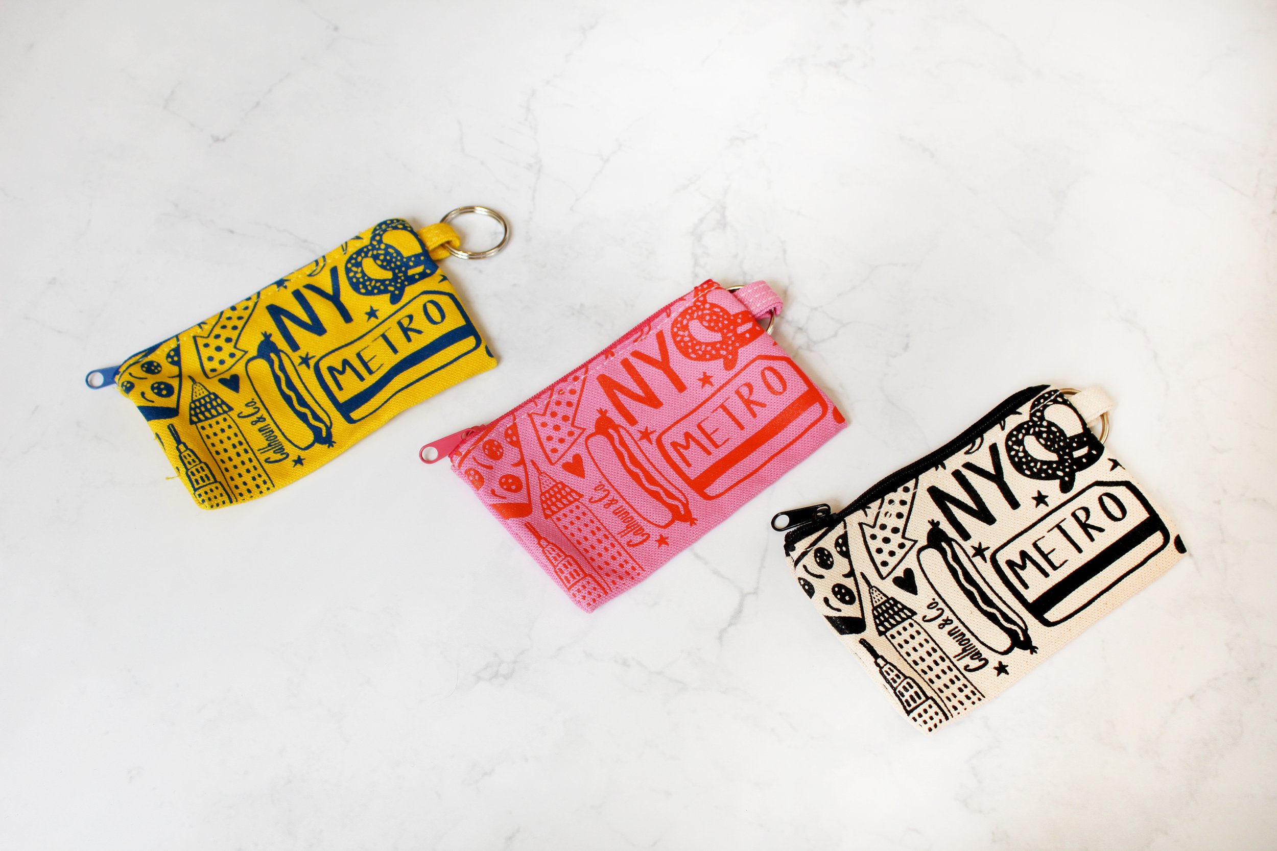 NEW YORK SCREEN PRINTED ZIPPER CARD POUCH WITH KEYRING NEW YORK SCREEN PRINTED ZIPPER CARD POUCH WITH KEYRING